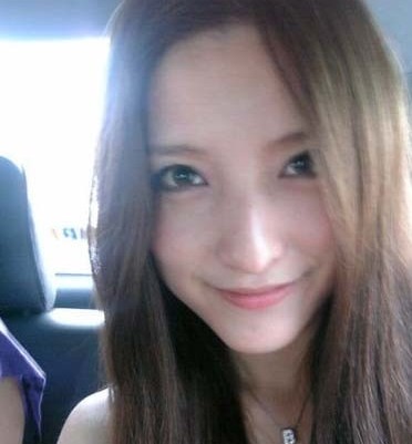 新素颜女神潘辰资料以及照片