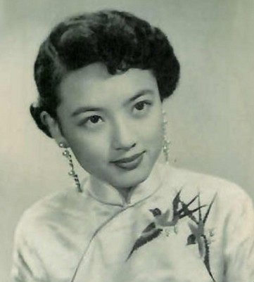 ���70�������Ů����