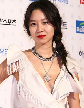 ������Ա��Т�����������Ƭ