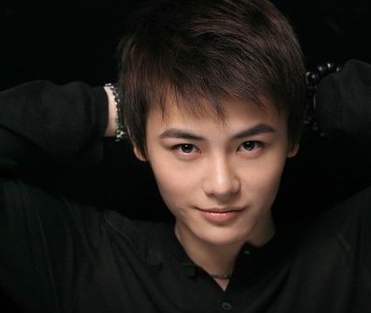 ����������ͼƬ���ݹ��ĵ��Ӿ�