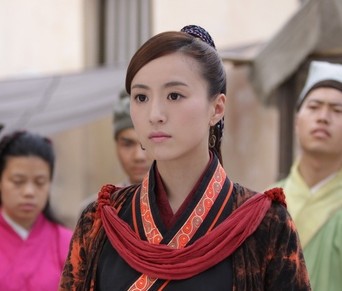 ���°׷�ħŮ��������ϼ������������Ƭ�͸�������