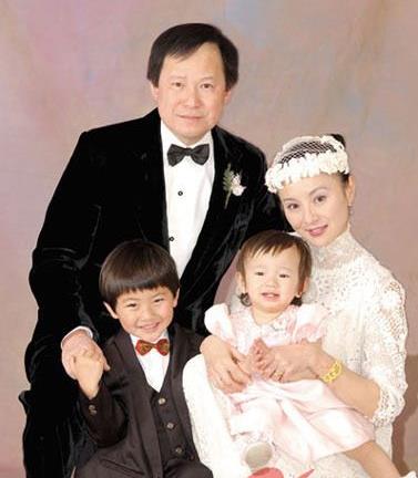 ����֥ǰ����˭,����֥��ǰ��Ķ�����˭