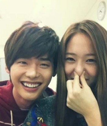 ����˶Ů��֣��������ǰ����Ƭ