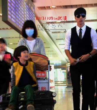 张亮老婆寇静照片和个人资料