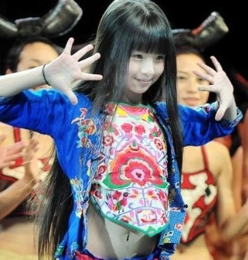 ����С����������Ƭ�͸�������