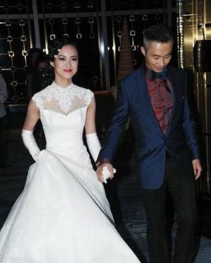 ����Ů����˭ ���׵���ʲô����ͷ��