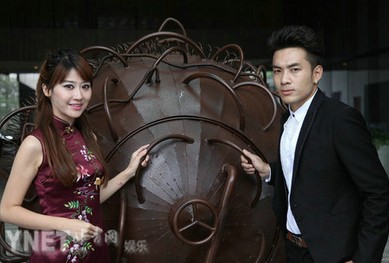 ���������Ƭ ��꿺���˶�����