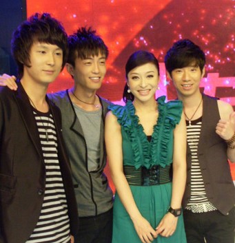 舒高前夫丁辉个人资料和照片