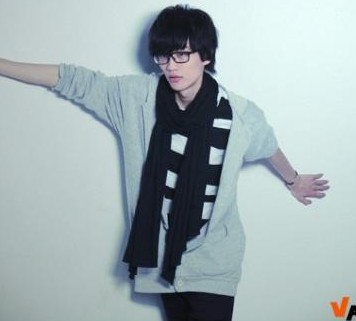 ����Ů�����ӱ��Ƭ�͸�������