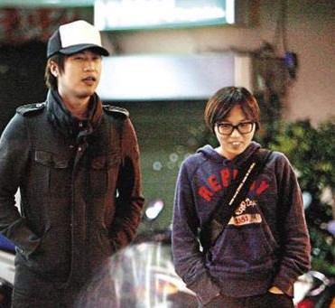 阿信女友蛋蛋妹照片和个人资料