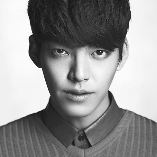 NO5����� ���̳����ǡ�������˧����������ż�����⻹������һλ�����Ĵ����н���������ϼ�λ��ͬ���ǣ��������Ȼ����ʲô���У�ȴ��&ldquo;��˧��&rdquo;�ĳƺ��أ���ҵ�ƷζҲ���ڱ���