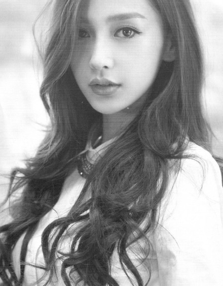 ��ӱ��Ϊ��һ������С����֮�ף�����˵��ӹ���ɣ���������Ĵ��Ƶ�Ӱ������ӱ���ع��ʼ������ߣ���Ȼ����������������Ҳһֱ����������ע�ġ�  