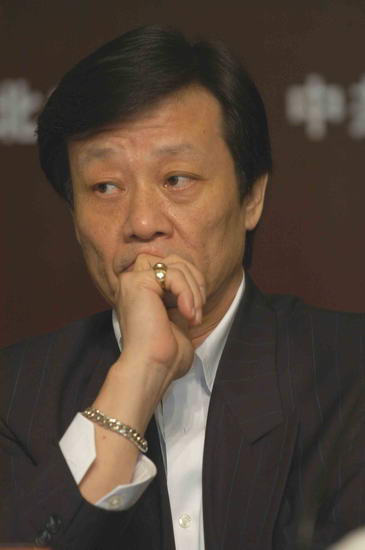 ����ѫ��������һ����Ա������������������ר�����漣���С�������ר������1986�귢�еģ����⣬������ͯ����ĸ�����������MV������һ��ҽ����  