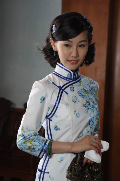  ����������1987��7��4�գ��Ǻ��ϳ�ɳ�ˣ�������165cm�������Ǿ�з����������ҵ������Ϸ��ѧԺ��������Ϊ&ldquo;��������&rdquo;�� 