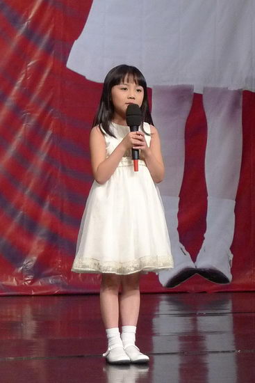 �����˲��ݵ�MV�С����ҡ�������һ�ε���˫�������в��ݵ�����һλ�α����Ǹ��ֺ���󣬻��С��質�����MV�Լ�������ֻ��һֻ��MV�ȡ� 