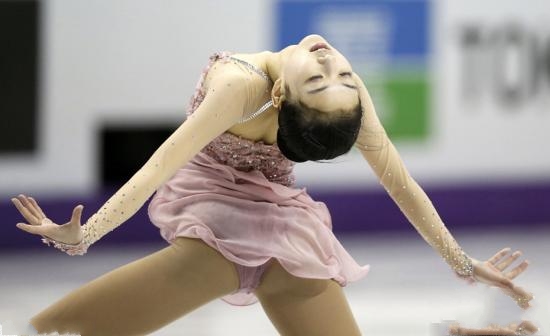 ���Ӿ��������Ϻ������� ���Ӿ�����������˭