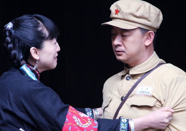 �ƺ����������Ϻ�������Ƭ �ƺ������ݵĵ��Ӿ�