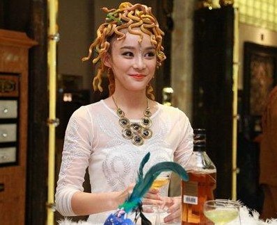 Ԭ������ͷ����