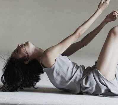 ��ྲ�������� ��ྲ����ǰ����Ƭ�Ա�