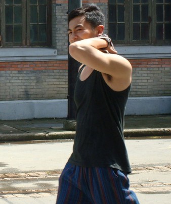 �����ĸ������� ���������ݵĵ��Ӿ�