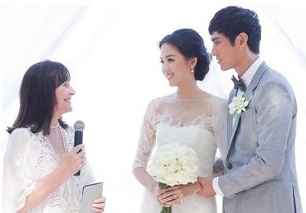 ������,����