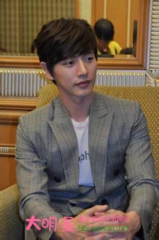 �Ӻ������� 