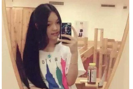 ������Ů��