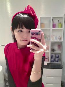 ������Ů��