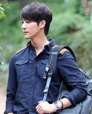 ������,������