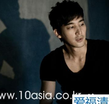 ������,������