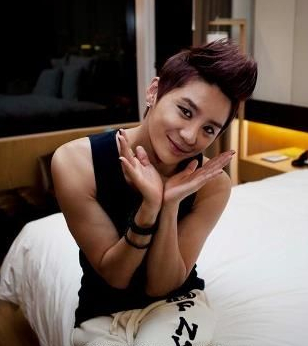 ����,�����