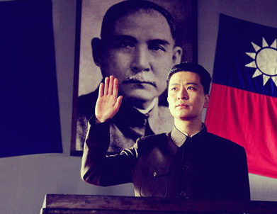 ����,����