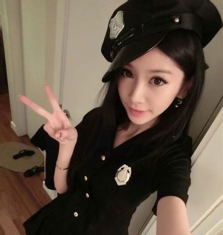 ����Ů����������Ƭ�͸�������