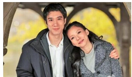 ������,������