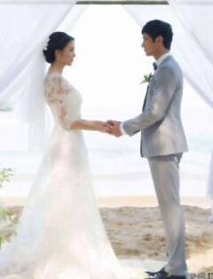 ������,����