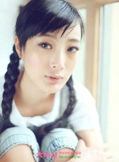 һ·����Ů����С˼��Ƭ�͸�������