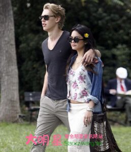 ����ɯ����˹