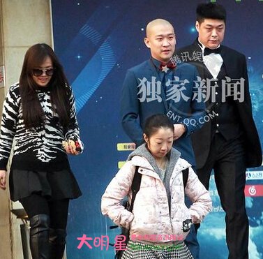 ������,����