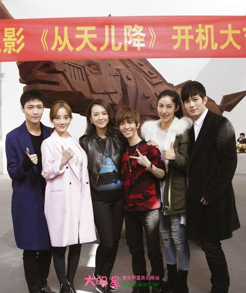 ����������