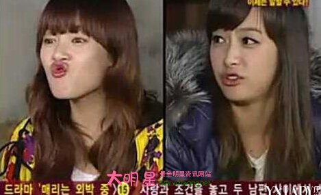 ����,����