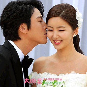 ������,������