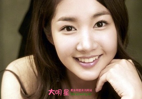 ����Ӣ,,��Цһ����