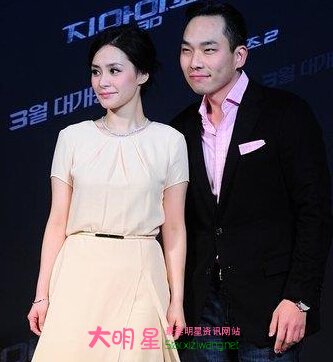 ����,k����