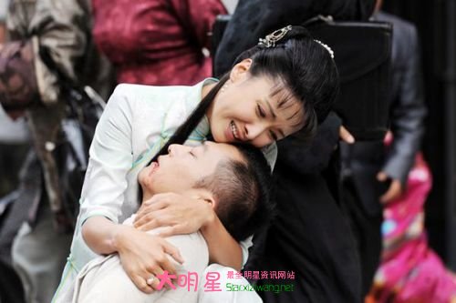 ����������