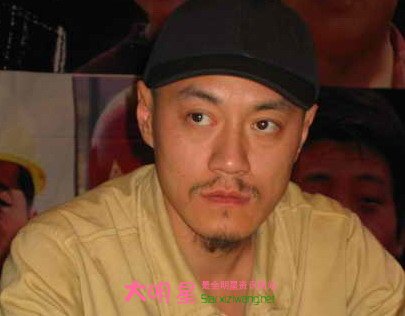 ѩ������