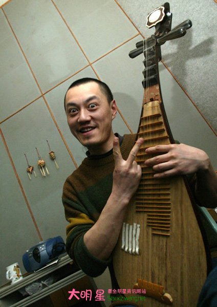 ѩ������