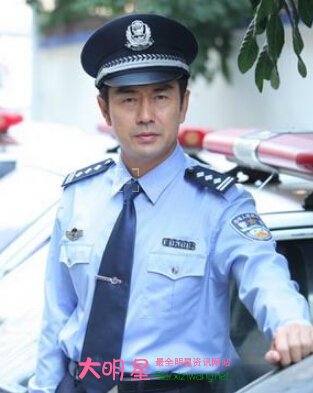 Ů�˵���ɫ,�ڽ�,�׷�