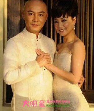 ������,����