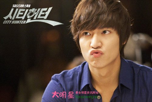 ����������