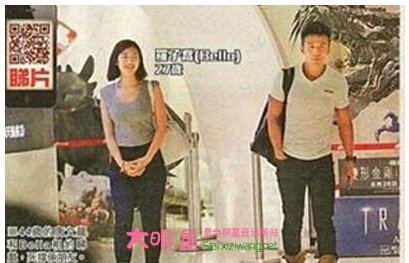 ������,������